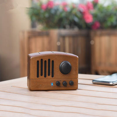 Wood grain wireless bluetooth speaker outdoor ABS cloth